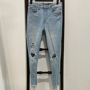 Gap Light Blue Distressed Women's Jeans